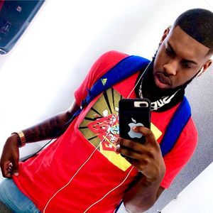 Meet your Posher, Deshaun